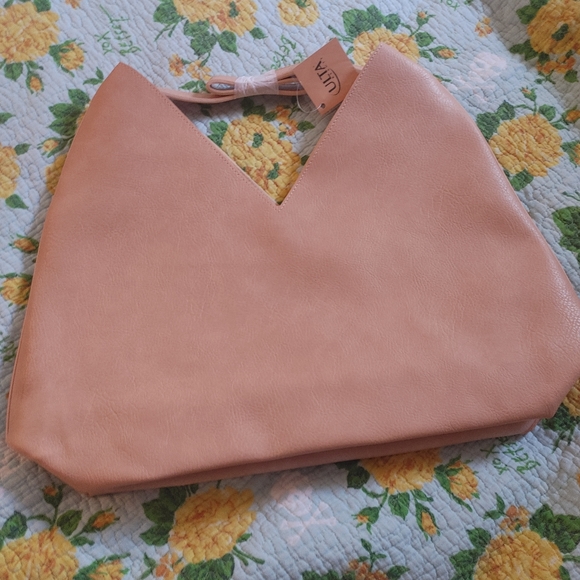 Rose Gold Purse - Picture 2 of 5